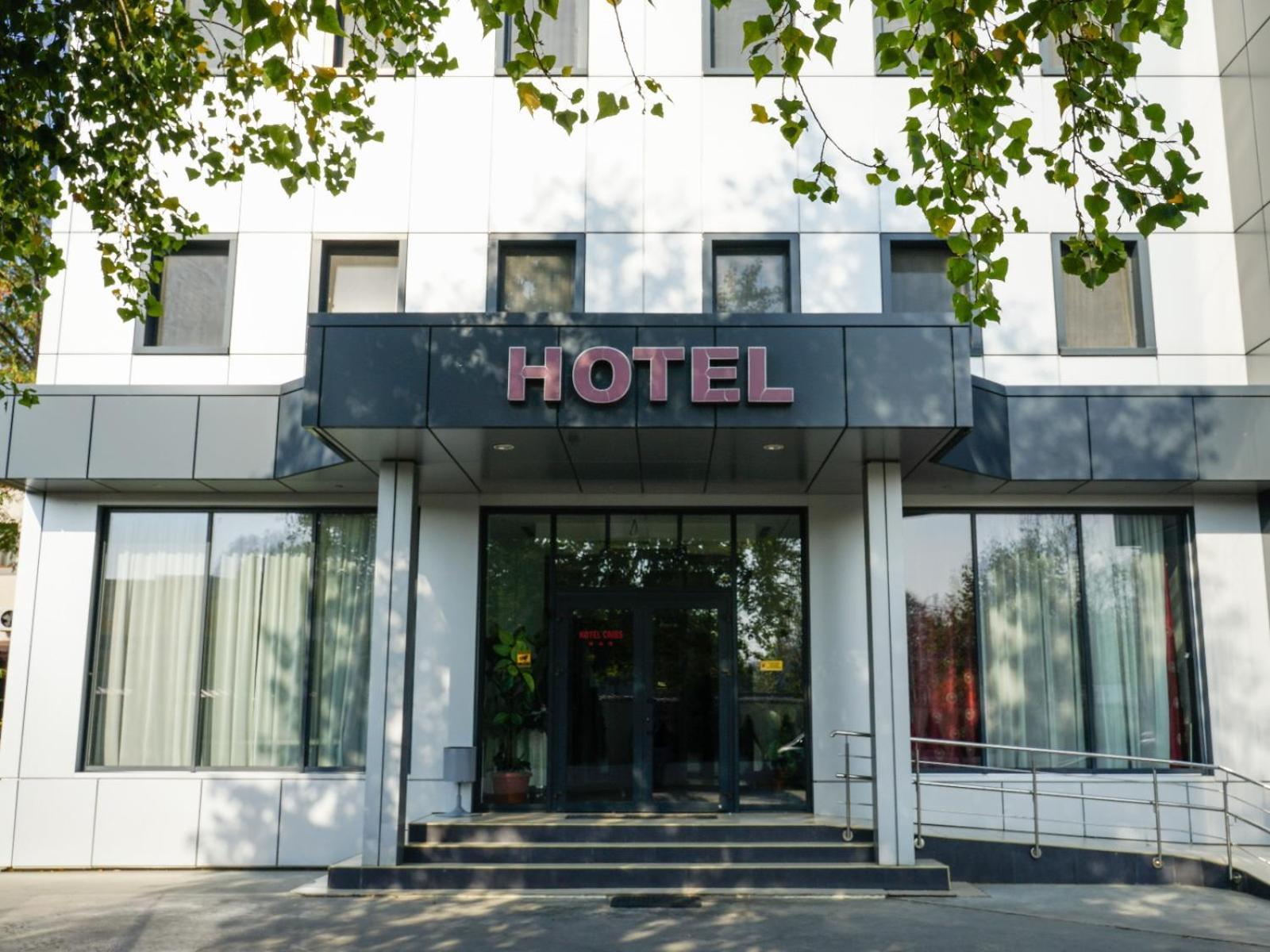 Hotel Criss บูคาเรสต์ ภายนอก รูปภาพ